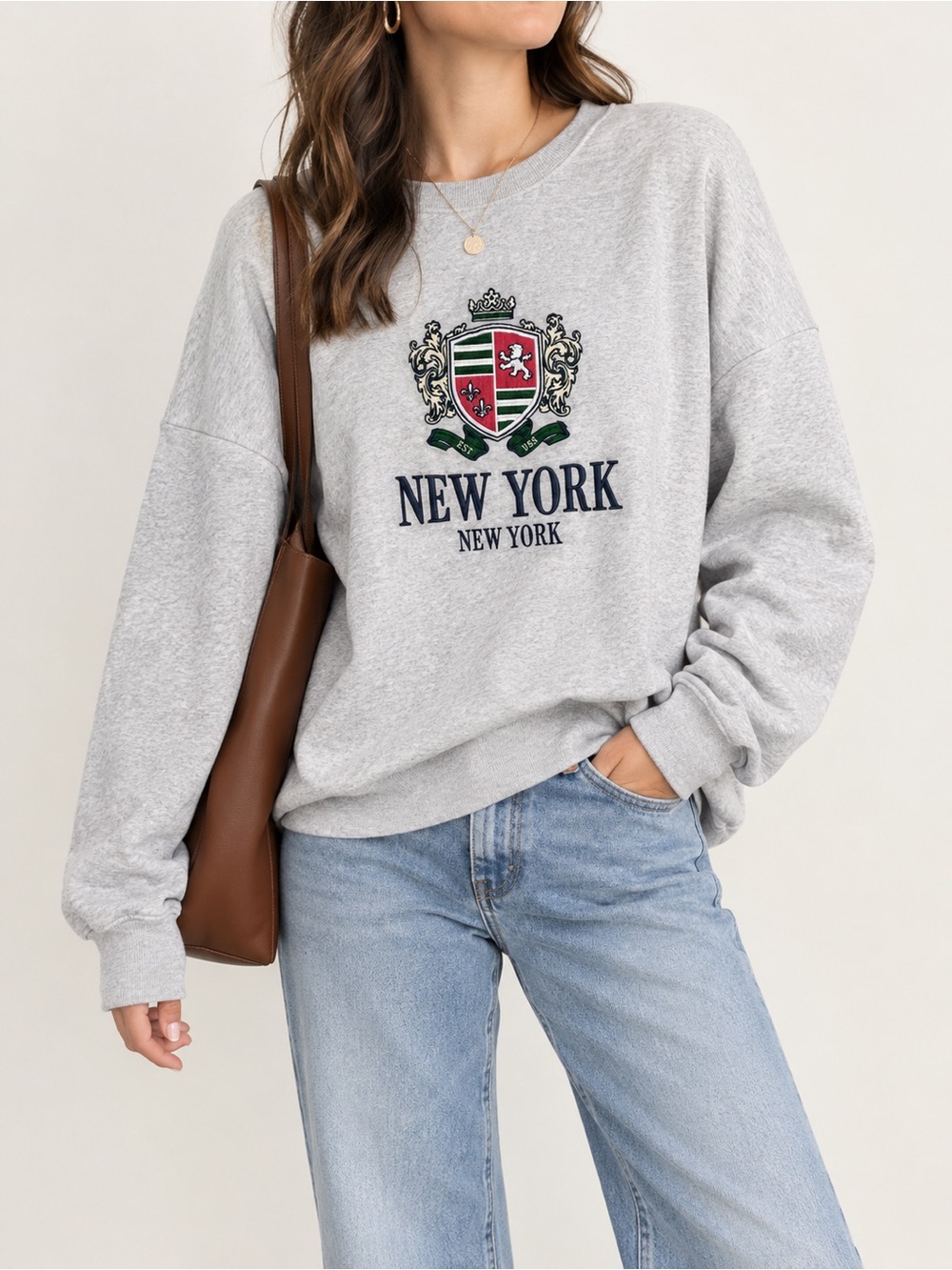 Abercrombie & Fitch Soft AF New York Crest Gray Crewneck Size XL